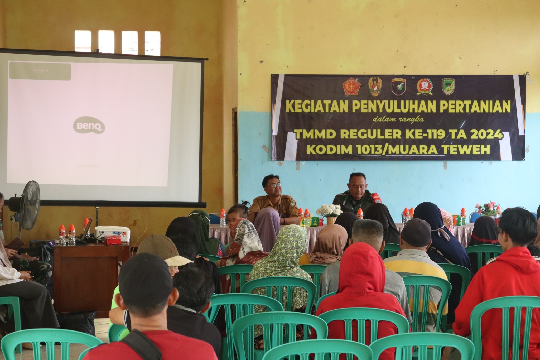 Kolaborasi Satgas TMMD Ke-119 Kodim 1013/Mtw Bersama Dinas Pertanian Batito Utara Berikan Penyuluhan Ke Masyarakat