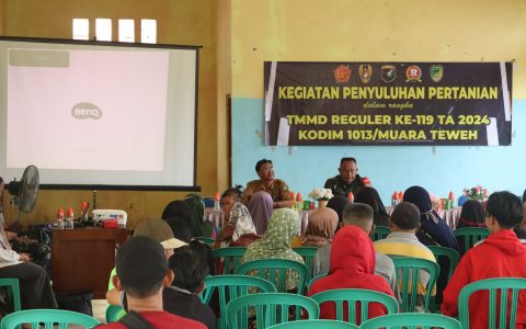 Kolaborasi Satgas TMMD Ke-119 Kodim 1013/Mtw Bersama Dinas Pertanian Batito Utara Berikan Penyuluhan Ke Masyarakat