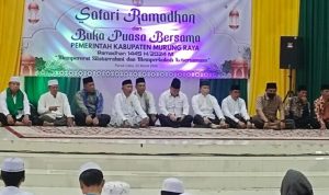 Pj Bupati Hermon Dan Ketua DPRD Mura Doni Hadiri Safari Ramadhan di Masjid Agung