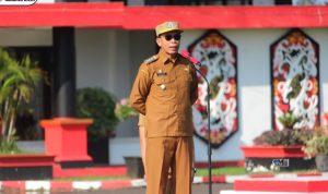Pj Bupati Mura Ajak Peserta Upacara Tingkatkan Etos Disiplin