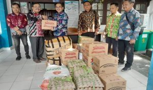 DPRD Kapuas Salurkan Bantuan Korban Kebakaran