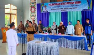 Pj Bupati Barito Utara Lantik dan Ambil Sumpah Janji Jabatan Pj Kepala Desa Muara Wakat