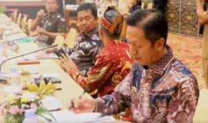 Pj Bupati Muhlis Hadiri Rapat Umum Pemegang Saham Tahunan PT Bank Kalteng