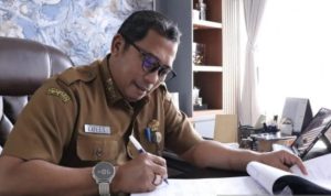 Gubernur Kalsel Serahkan Bantuan Perahu Bermotor ke Pokmaswas