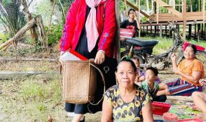 Ciptakan Produk Unggulan Khas Daerah