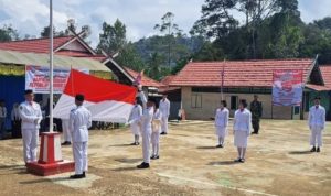 Upacara Peringatan HUT ke-79 RI di Kecamatan Permata Intan Berjalan Khitmad