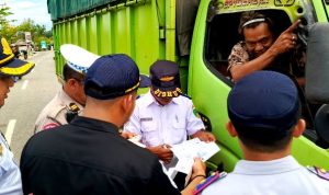 Dishub Gelar Operasi Gabungan Pengendalian Lalin Angkutan Jalan dalam Kota