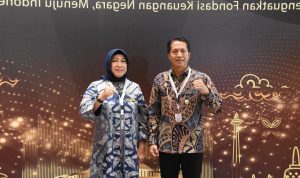Pj Bupati dan Ketua DPRD Barut Hadiri Penyampaian LHP LKPP tahun 2023