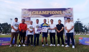 PU Putra Legend Juara Tournamen Sepak Bola U 40 Pj Bupati Barut Cup