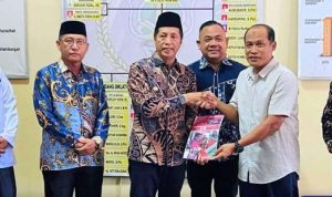 Kepengurusan LPTQ Kabupaten Barito Utara di Serahkan Kepada H. Mochamad Ikhsan.