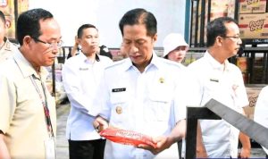 PJ Bupati Barut Pastikan Stabilitas Harga dan Ketersedian Kebutuhan Pokok Warga