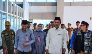Ustadz Abdul Somad Tiba di Barito Utara