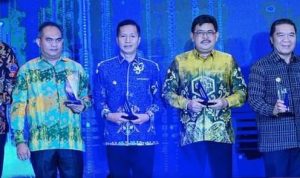 Pj.Bupati Drs.Muhlis di Anugerahi Tempo Media Group Sebagai Tokoh Indonesia.