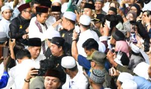 Peringati Maulid Nabi Muhammad SAW, UAS Tabligh Akbar di Masjid H Muhammad Sidiq Islamic Center