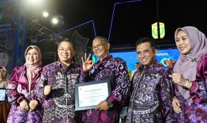 Puncak Harjad ke-498 Banjarmasin Dihibur Artis Aldi Taher