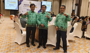 Diskominfosantik Bartim Rakor PPID se-Kalteng di Semarang