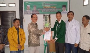 Supriatna Mendaftar ke PKB dan Gerindra
