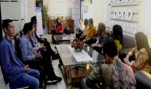 DPRD HSU Belajar Pengawasan BLUD ke DPRD Barut