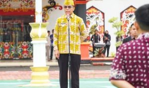 Pj Bupati Murung Raya Pimpin Apel Gabungan Awal Tahun 2025