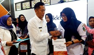 Pemkab Barito Utara Salurkan PMT untuk Percepatan Penurunan Stunting