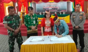 Pj Bupati Hermon Minta Disdukcapil Tingkatkan Kualitas Pelayanan