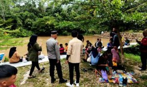 Tiga Destinasi Wisata Unggulan Barut Dipadati Para Pengunjung di Awal Tahun Baru 2025