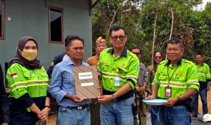 Relokasi 3 Unit Rumah untuk Warga Desa Luwe Hulu Diserahterimakan PT VDTM