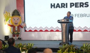 Puncak Hari Pers 2025, PWI Pusat Anugerahi Gubernur Kalsel H. Muhidin Pena Mas
