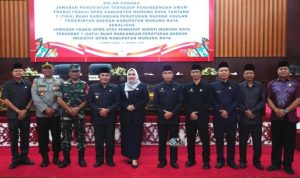 Paripurna DPRD Dalam Rangka Jawaban Pemerintah Terhadap Pemandangan Umum Fraksi-Fraksi