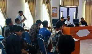 Saksi Paslon 01 Sampaikan Keberatan di Rapat Pleno Terbuka Tingkat Kabupaten Barito Utara