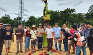 Ketua DPRD Murung Raya Hadiri Ritual Totoh Dalo di Desa Lakutan