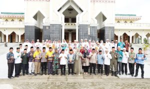 Bupati Murung Raya Bersama DPRD Sambut Kedatangan Jemaah Haji Tiba di Murung Raya