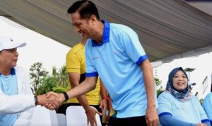 Pj Bupati Muhlis Hadiri Bank Kalteng QRIS Fun Walk di Palangka Raya