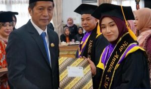 STIE Muara Teweh Wisuda 159 Mahasiswa