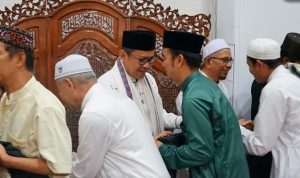 Pj Bupati Indra Gunawan, Laksanakan Shalat Idul Adha 1446 H di Masjid Raya Muara Teweh