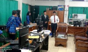 Usai Pimpin Upacara HarLah Pancasila, Pj Bupati Lakukan Inspeksi Mendadak ke Ruang Bagian Setda