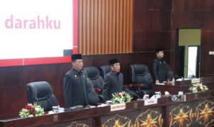 DPRD Murung Raya Gelar Rapat Paripurna, Penyampaian Pandangan Umum Fraksi Terhadap Tiga Buah Raperda