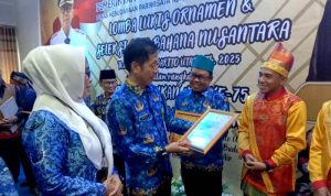 Pemkab Barito Utara Berikan Anugerah Kebudayaan Kepada 16 Pelakau Seni