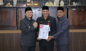 Wagub Hasnuryadi Terima Rekomendasi DPRD atas LKPj Pemprov 2024, Landasan Melanjutkan Program Strategis Kemajuan Banua