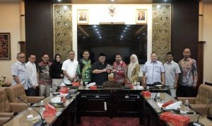DPRD Kalsel Kunjungi DPRD Jatim Terkait PAD