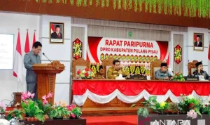 DPRD Pulang Pisau Sampaikan Pandangan Umum LKPD