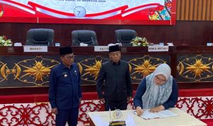 DPRD Gelar Paripurna Penandatanganan Nota Kesepakatan dan Keputusan KUPA-PPAS 2025