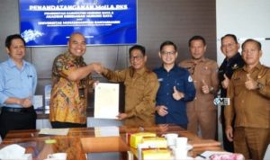 Dorong Mutu Pendidikan dan Kesehatan, Bupati Murung Raya Teken MoU dengan UMBJM