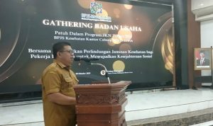 Gathering Badan Usaha Dapat Apresiasi Kadisnakertranskop UKM Barut