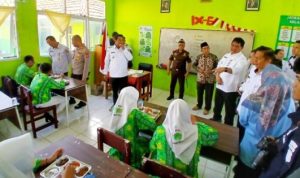 Mahlil Riduan: Kebanggaan Tersendiri Bagi Sekolah Karena jadi lokasi Pertama Pelaksanaan Program MBG