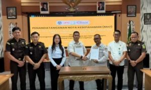 Kejari Murung Raya dan Dinas PUPR Tandatangani MoU Penguatan Pendampingan Hukum