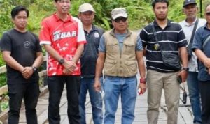 Ketua DPRD Murung Raya Tinjau Rencana Peningkatan Jalan dan Pembangunan Jembatan di Kecamatan Permata Intan