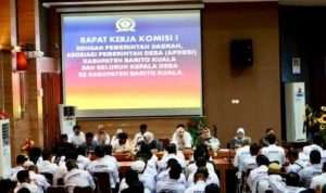DPRD Batola Siap Kawal Aspirasi APDESI Soal Honor Pengelola Desa
