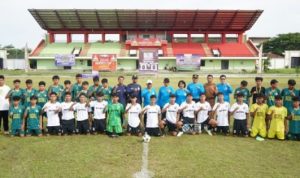 Bupati Heriyus Resmi Buka Turnamen Sepak Bola Bupati Cup I HEBAT 2025