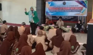 Dina Maulidah Tekankan Pentingnya Literasi dan Etika bagi Pelajar